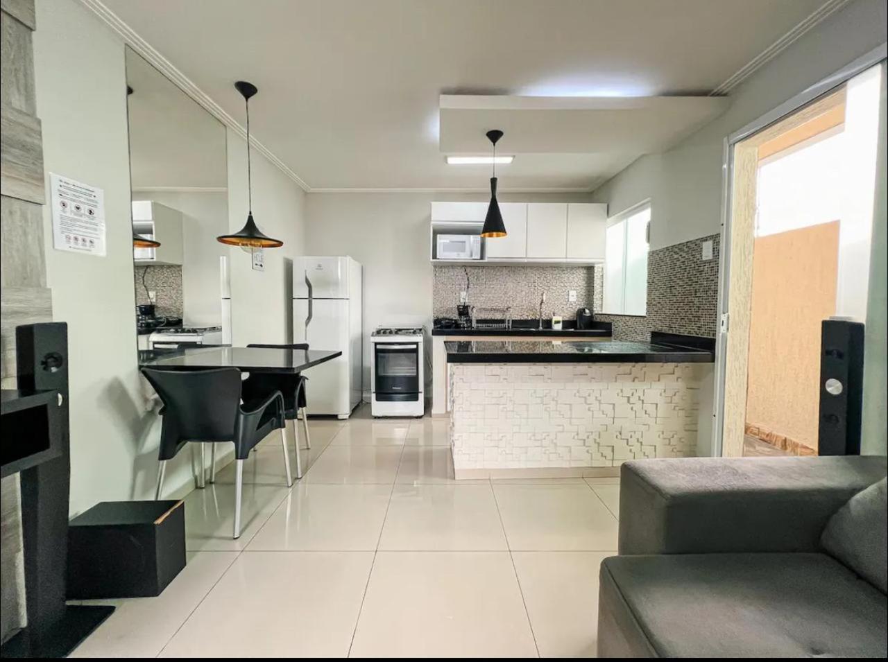 Apto Com Ar Condicionado, Wifi E Smart Tv Cabo Frio Exterior foto